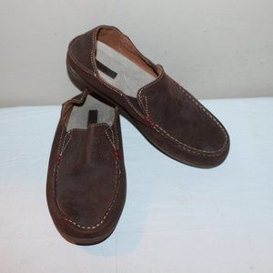 NWOB LADIES OLUKAI SLIP ON SHOES - BROWN LEATHER - 7